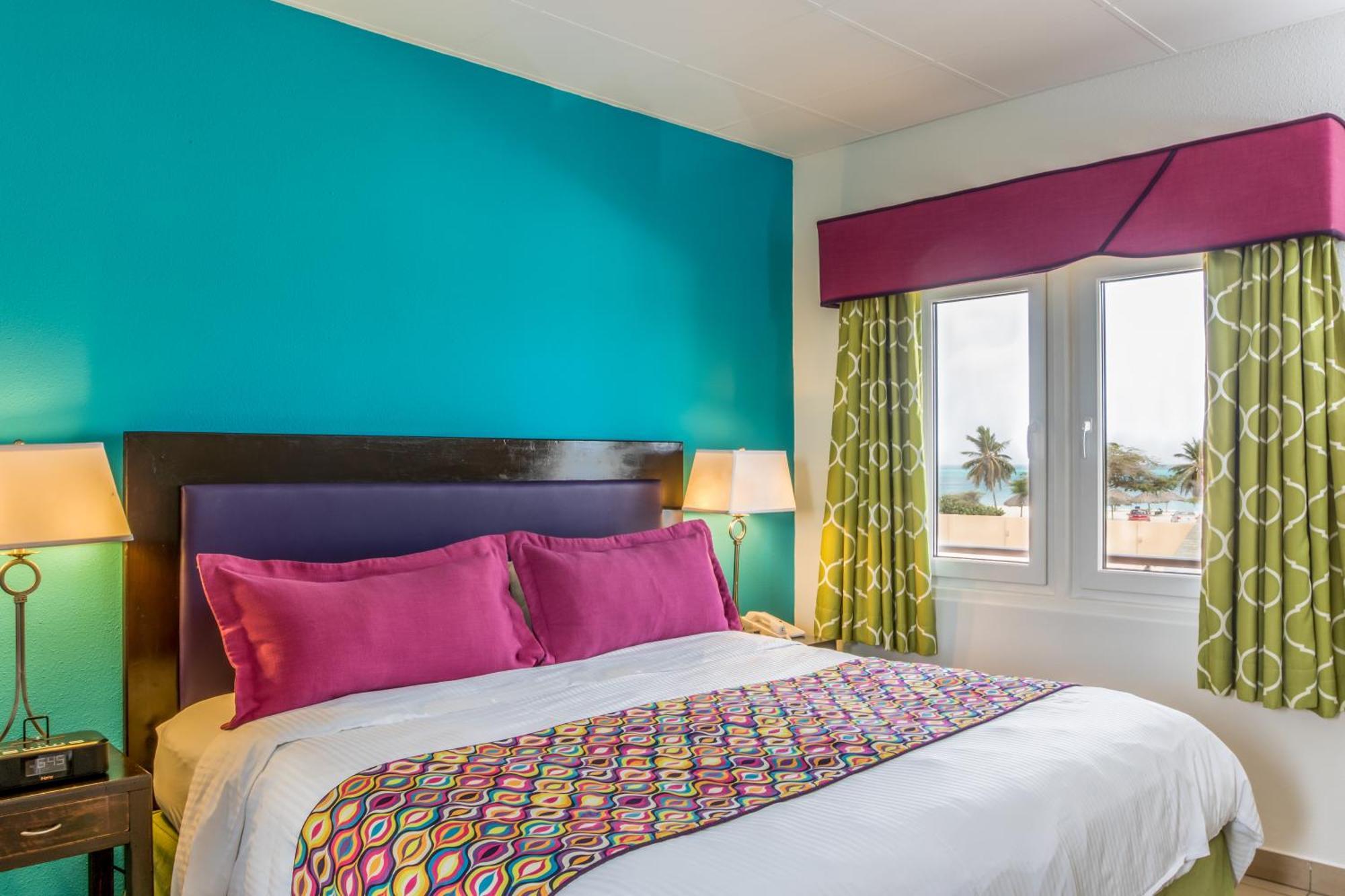Double Room,1228331051:JPEG